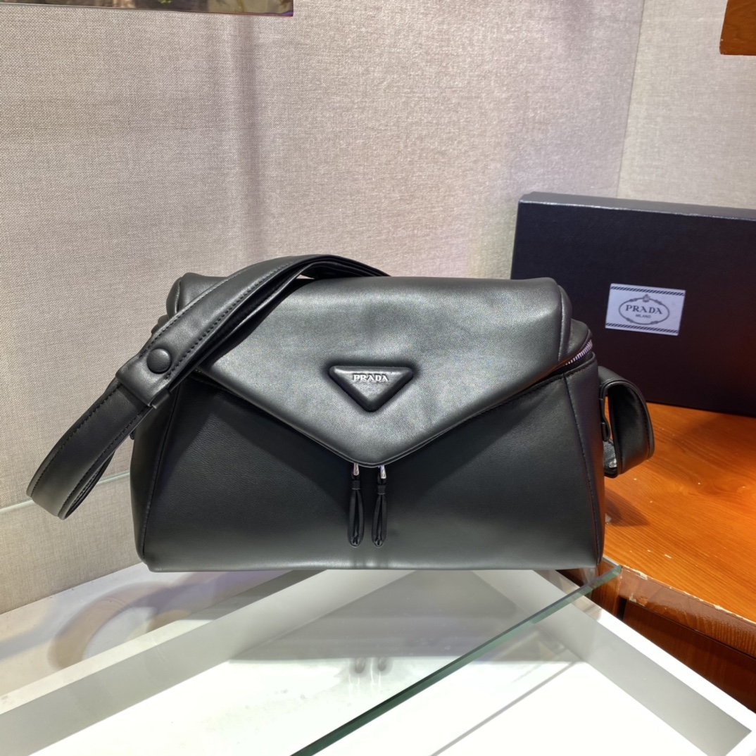 Prada_Lambskin_Shoulder_